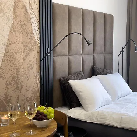 Urban Premium, Opolska 10 No 67b, Free Garage, Self Check-in Daire *