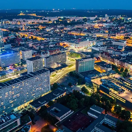 דירה Urban Premium, Opolska 10 No 67b, Free Garage, Self Check-in קטוביץ