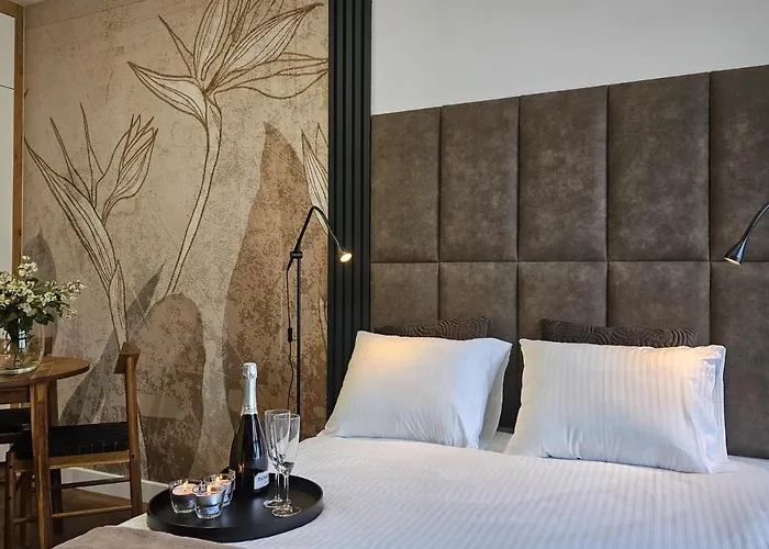 Urban Premium, Opolska 10 No 67b, Free Garage, Self Check-in Appartement *