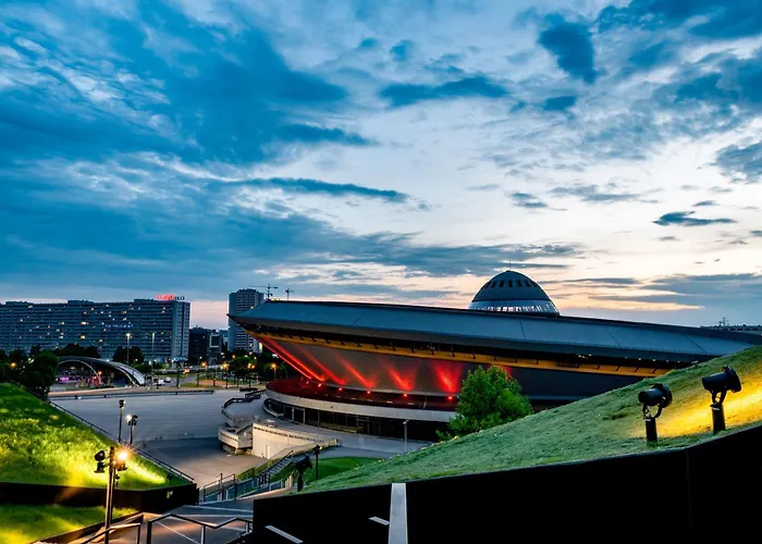 Urban Premium, Opolska 10 No 67b, Free Garage, Self Check-in Appartement